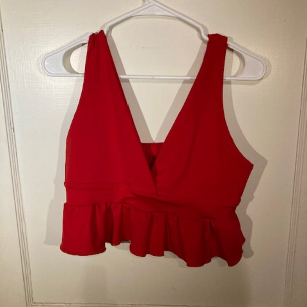Vestidos Red Cropped Ruffled Tank Top - Picture 2 of 3